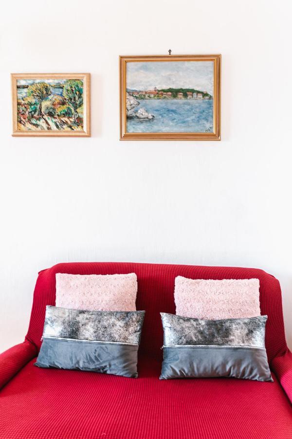 Arya Apartment シベニク エクステリア 写真